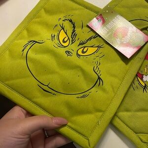 Grinch pot holder